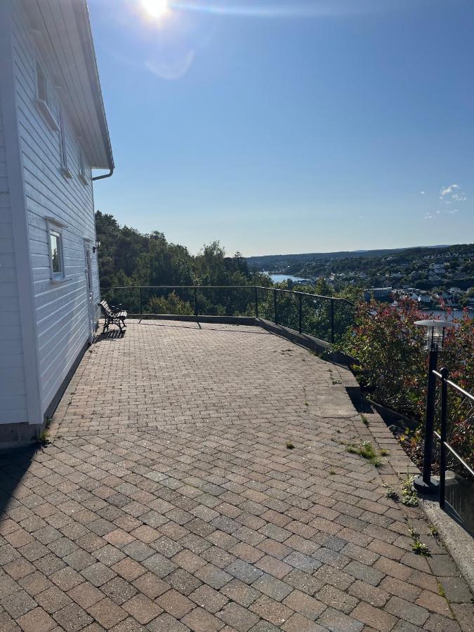 Apartment With Amazing Views - Free Parking 阿伦达尔 外观 照片